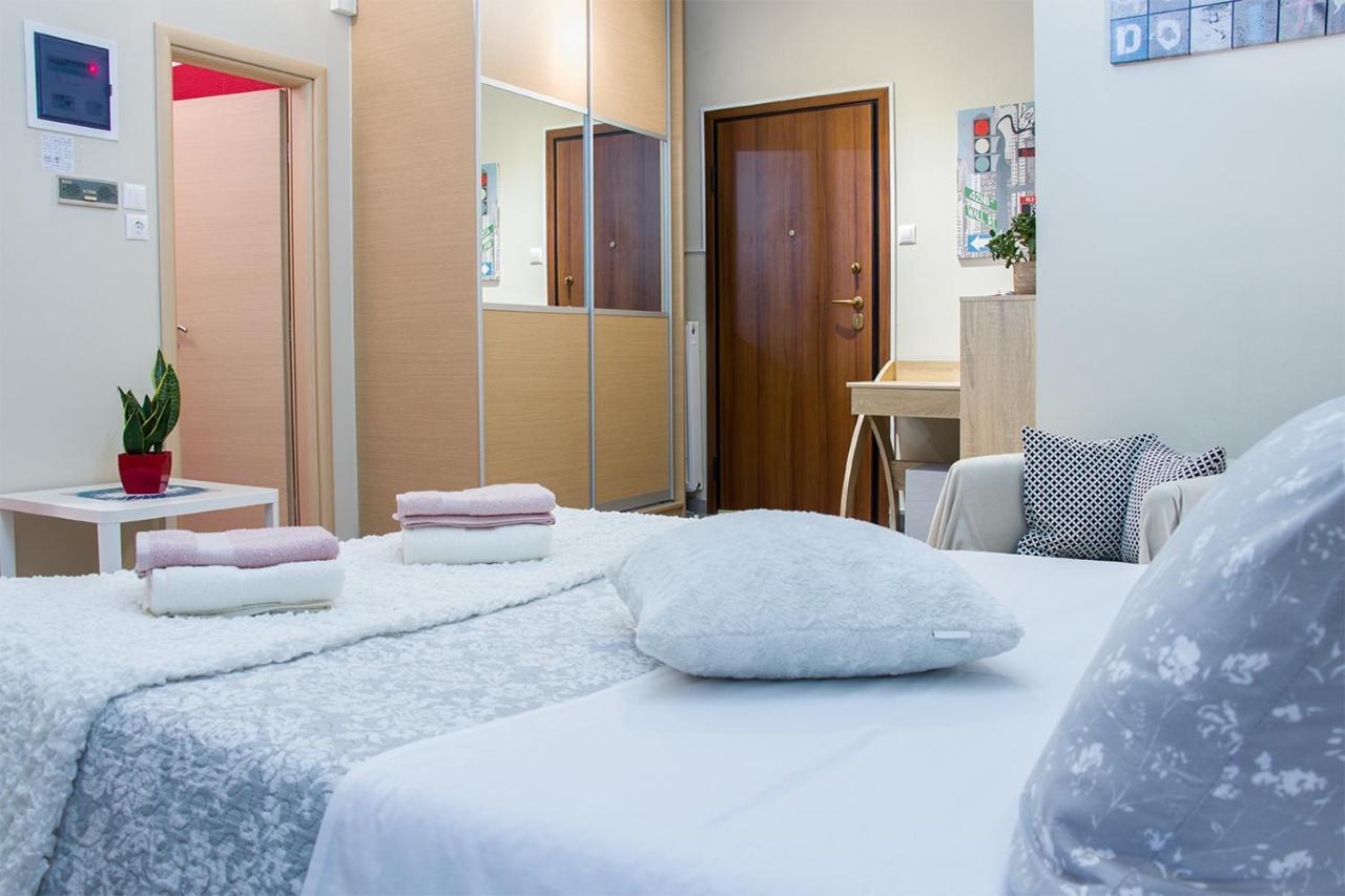 City Stay Alexandras Av. アテネ エクステリア 写真
